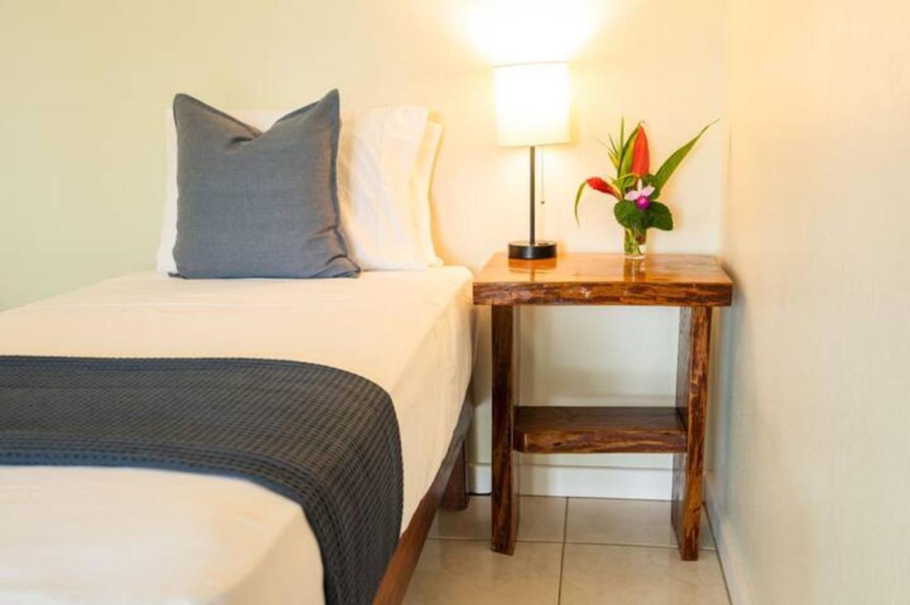 Bed and Breakfast Casa Marlin à Bocas del Toro Extérieur photo